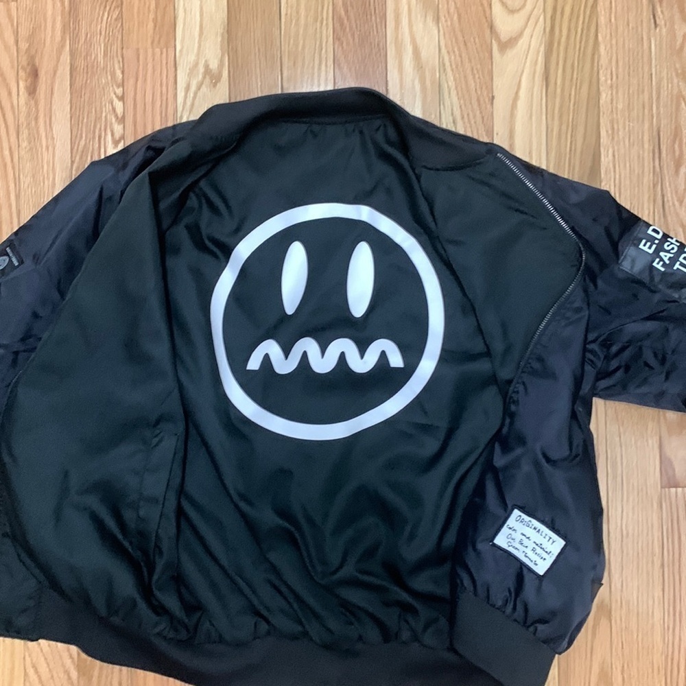 Reversible Bomber Jacket - Picture 6 of 8